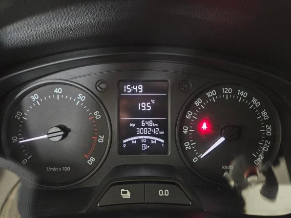 Skoda Rapid I с пробегом 2014 года, цена 533 000 рублей, 308240 км, лифтбек, Автокод Объявления