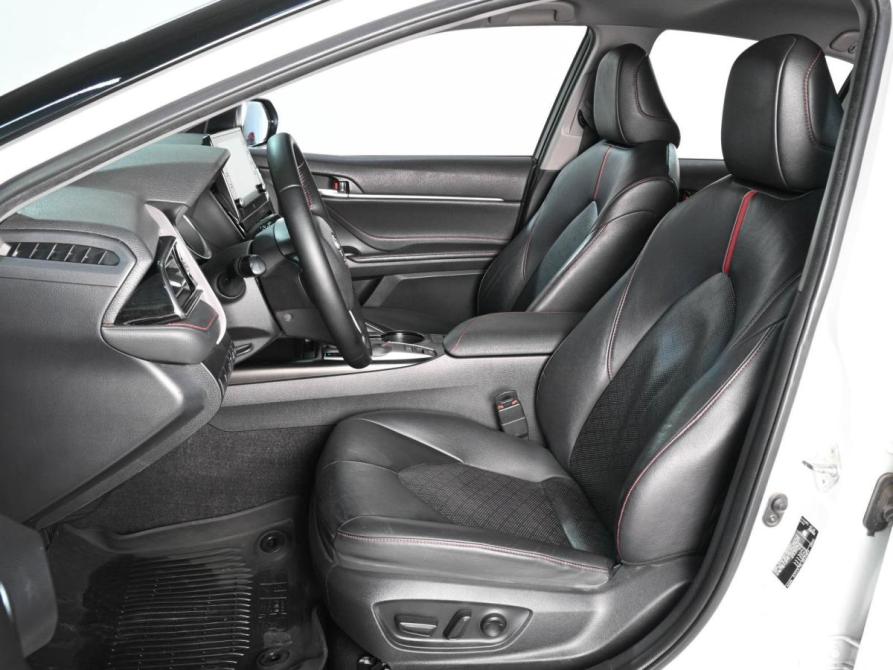 Toyota Camry VIII (XV70) Рестайлинг Ростов-на-Дону  - изображение 10
