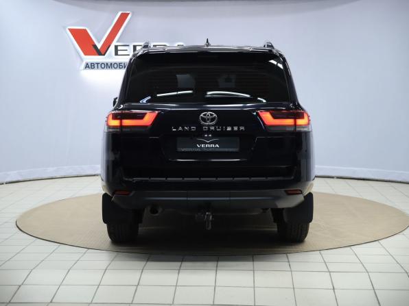 Toyota Land Cruiser 300 Series с пробегом 2021 года, цена 9 550 000 рублей, 35960 км, внедорожник, Автокод Объявления