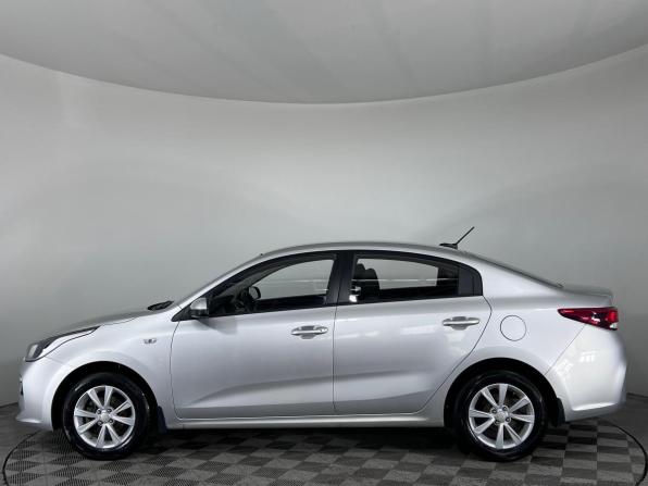 Kia Rio IV с пробегом 2018 года, цена 1 499 000 рублей, 75561 км, седан, Автокод Объявления