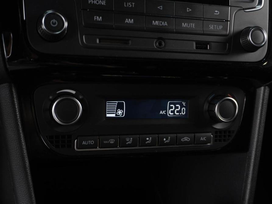 Volkswagen Polo V Рестайлинг Тюмень  - изображение 14