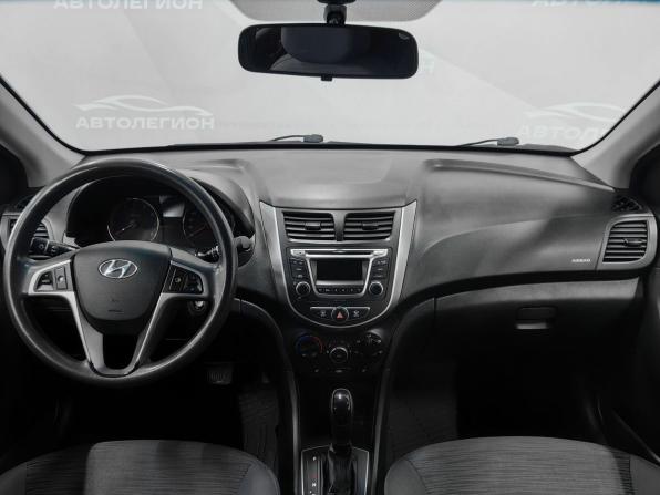 Hyundai Solaris I Рестайлинг с пробегом 2015 года, цена 850 000 рублей, 125312 км, хэтчбек, Автокод Объявления