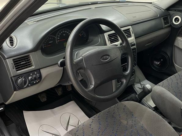 Lada (ВАЗ) Priora I с пробегом 2010 года, цена 220 000 рублей, 235892 км, седан, Автокод Объявления