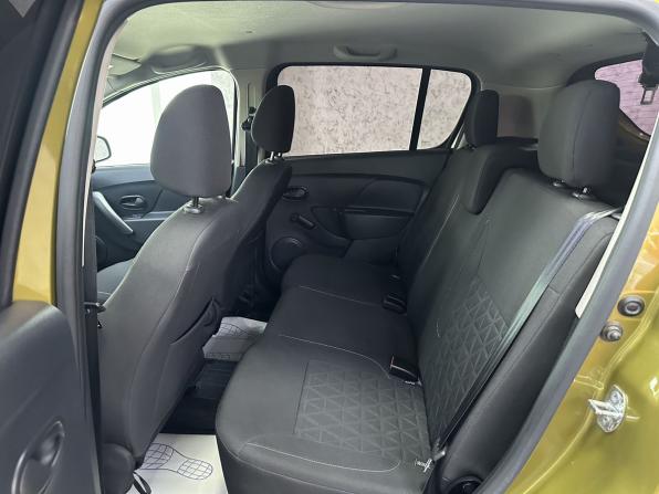 Renault Sandero II с пробегом 2017 года, цена 1 195 000 рублей, 30874 км, хэтчбек, Автокод Объявления