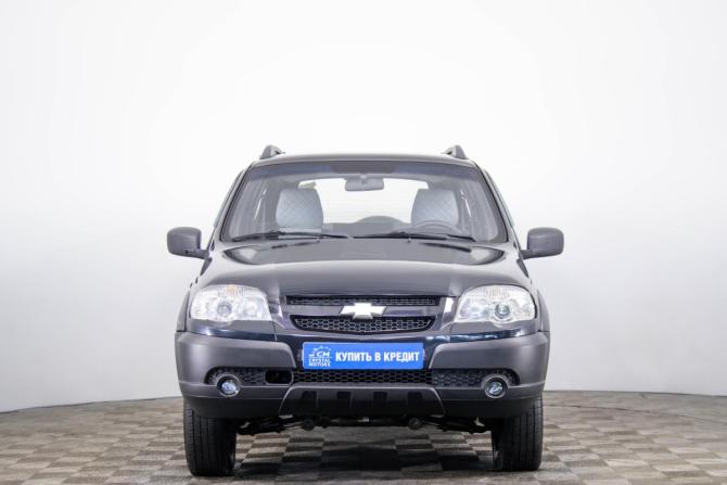 Chevrolet Niva I Рестайлинг с пробегом 2015 года, цена 559 000 рублей, 115000 км, внедорожник, Автокод Объявления
