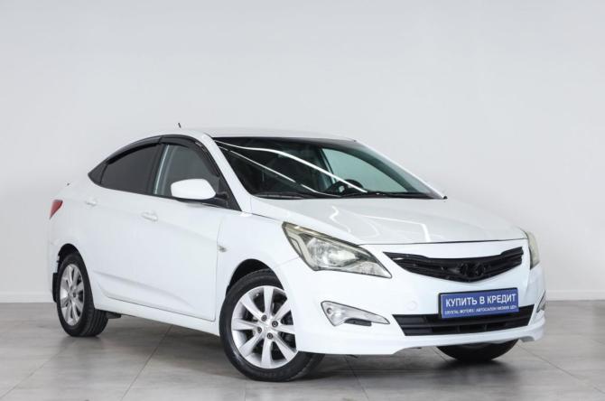 Hyundai Solaris I Рестайлинг с пробегом 2015 года, цена 899 000 рублей, 200000 км, седан, Автокод Объявления