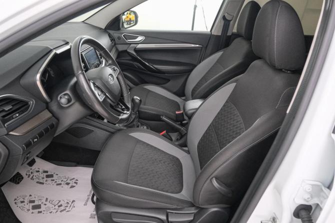 Lada (ВАЗ) Vesta I с пробегом 2023 года, цена 1 399 000 рублей, 55800 км, седан, Автокод Объявления
