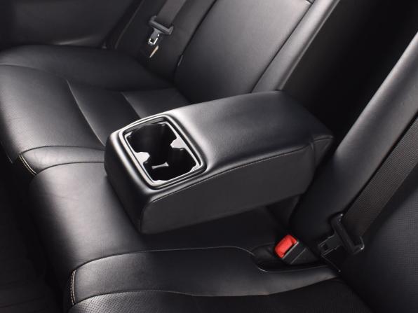 Toyota Camry VII (XV50) Рестайлинг 2 с пробегом 2017 года, цена 2 149 999 рублей, 186460 км, седан, Автокод Объявления