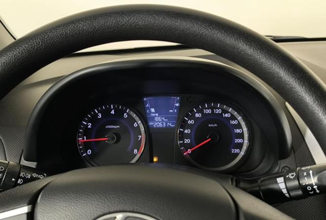 Hyundai Solaris I с пробегом 2011 года, цена 535 000 рублей, 206314 км, седан, Автокод Объявления