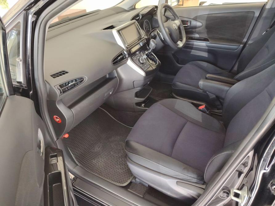 Toyota Wish II Рестайлинг Краснодар  - изображение 19