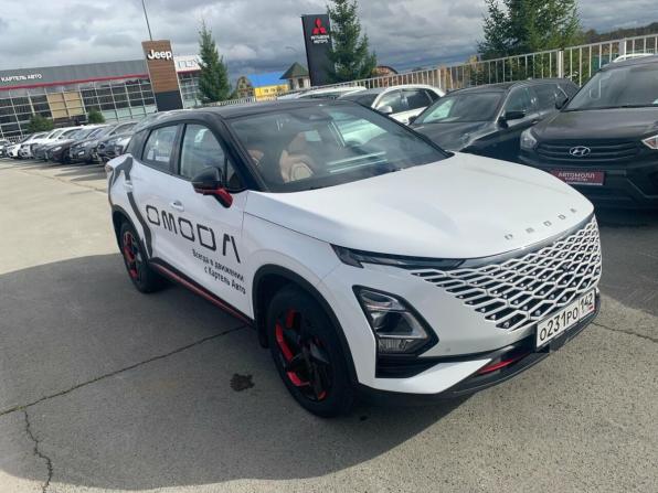 Omoda C5 I Рестайлинг с пробегом 2024 года, цена 1 899 000 рублей, 30700 км, внедорожник, Автокод Объявления