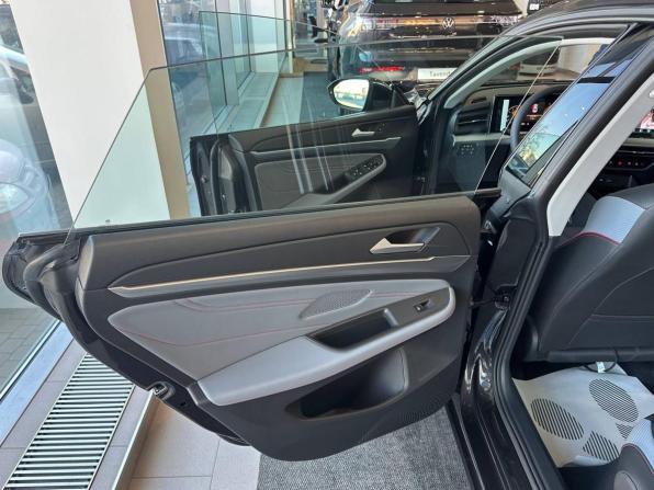 Новый Volkswagen Lamando II 2025 года, цена 3 600 000 рублей, лифтбек, Автокод Объявления
