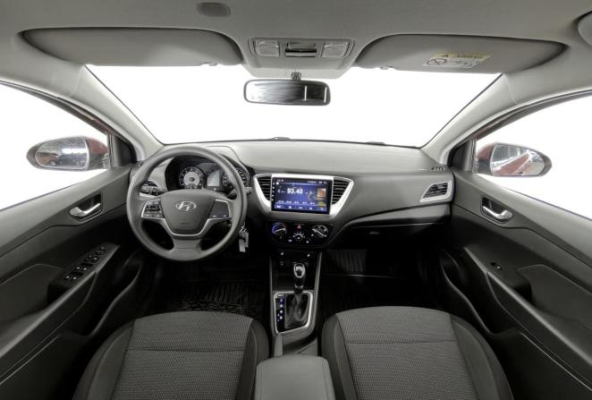 Hyundai Solaris II Рестайлинг с пробегом 2021 года, цена 1 590 000 рублей, 65100 км, седан, Автокод Объявления