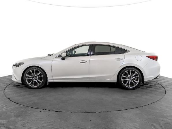 Mazda 6 III (GJ) Рестайлинг с пробегом 2017 года, цена 2 195 000 рублей, 109072 км, седан, Автокод Объявления