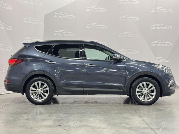 Hyundai Santa Fe III Рестайлинг с пробегом 2017 года, цена 2 400 000 рублей, 63609 км, внедорожник, Автокод Объявления