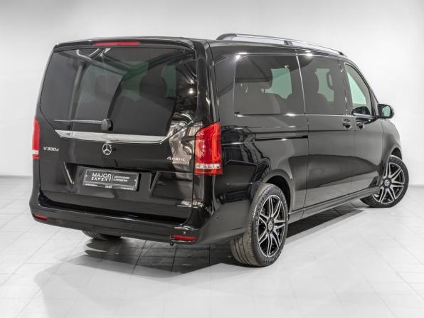 Mercedes-Benz V-Класс III (W447) Рестайлинг с пробегом 2023 года, цена 9 200 000 рублей, 72885 км, минивэн, Автокод Объявления