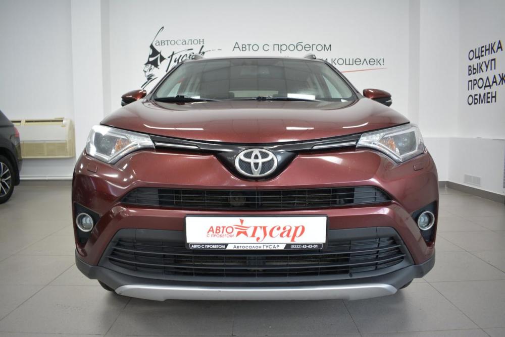 Toyota RAV4 IV (XA40) Рестайлинг Киров  - изображение 3