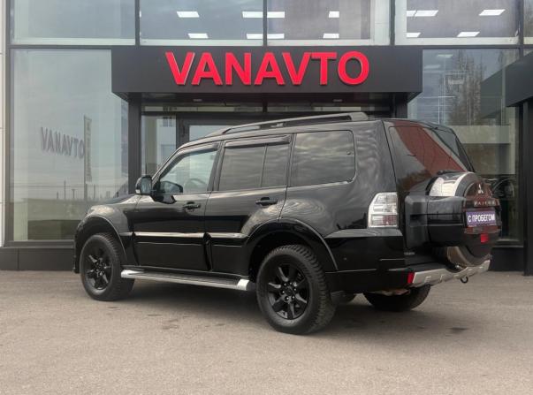 Mitsubishi Pajero IV Рестайлинг 1 с пробегом 2012 года, цена 2 150 000 рублей, 146000 км, внедорожник, Автокод Объявления