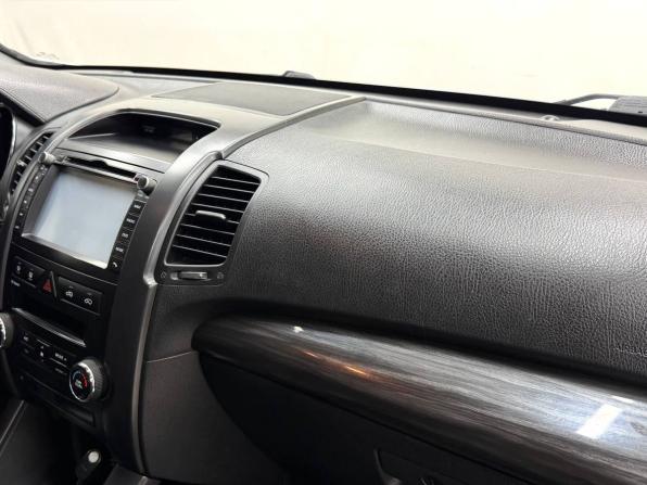 Kia Sorento II с пробегом 2010 года, цена 1 499 900 рублей, 175000 км, внедорожник, Автокод Объявления