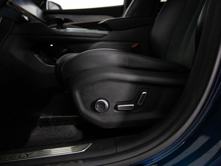 Geely Monjaro I Санкт-Петербург  - изображение 24