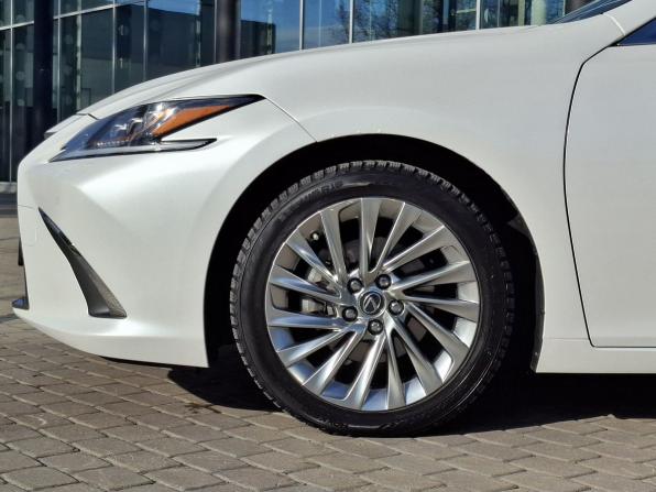 Lexus ES VII с пробегом 2020 года, цена 3 990 000 рублей, 97608 км, седан, Автокод Объявления