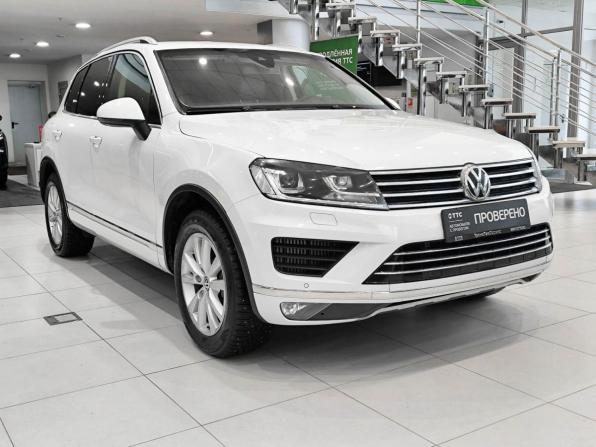 Volkswagen Touareg II Рестайлинг с пробегом 2015 года, цена 3 020 000 рублей, 156132 км, внедорожник, Автокод Объявления