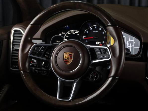 Porsche Cayenne III с пробегом 2018 года, цена 6 949 000 рублей, 89104 км, внедорожник, Автокод Объявления