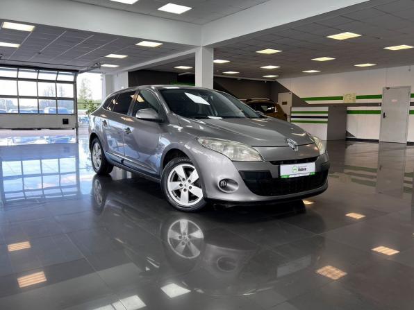 Renault Megane III с пробегом 2009 года, цена 545 000 рублей, 393243 км, универсал, Автокод Объявления