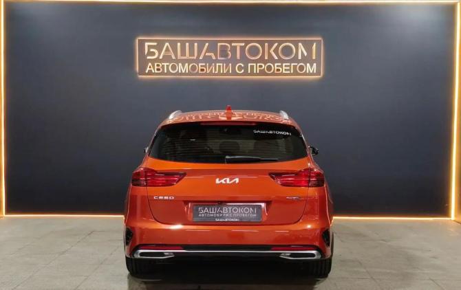 Kia Ceed III Рестайлинг с пробегом 2021 года, цена 1 780 000 рублей, 116879 км, универсал, Автокод Объявления