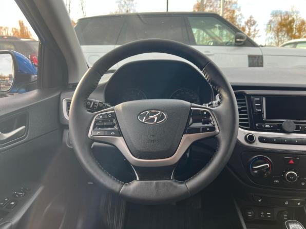 Hyundai Solaris II с пробегом 2017 года, цена 1 160 800 рублей, 148640 км, седан, Автокод Объявления