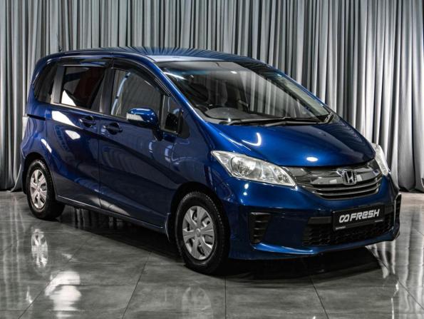 Honda Freed I Рестайлинг с пробегом 2014 года, цена 1 399 000 рублей, 74387 км, компактвэн, Автокод Объявления