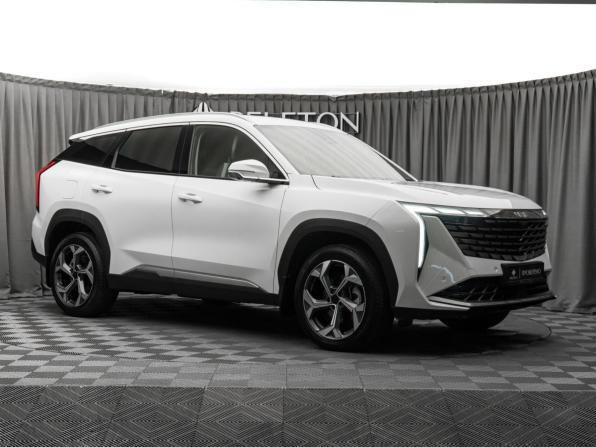 Geely Atlas II с пробегом 2024 года, цена 3 220 000 рублей, 7988 км, внедорожник, Автокод Объявления