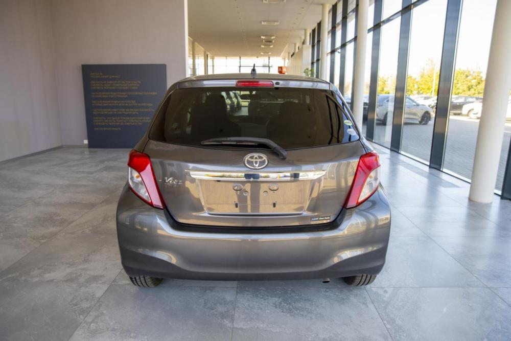 Toyota Vitz III (XP130) Ростов-на-Дону  - изображение 5