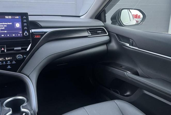 Toyota Camry VIII (XV70) Рестайлинг с пробегом 2023 года, цена 3 302 000 рублей, 66825 км, седан, Автокод Объявления