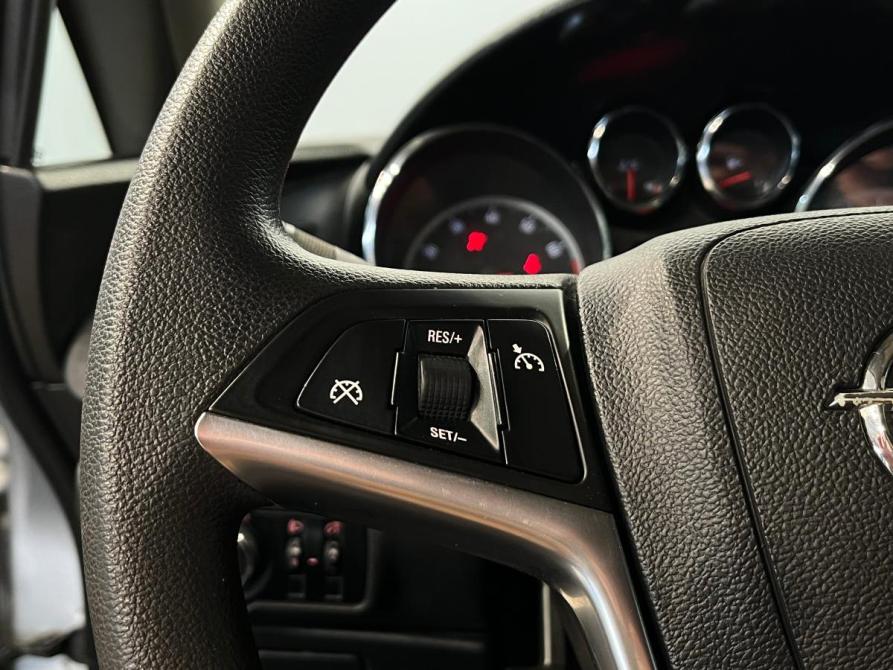 Opel Astra J Краснодар  - изображение 19