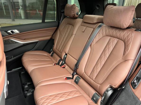 BMW X7 I (G07) Рестайлинг с пробегом 2026 года, цена 19 990 000 рублей, 20 км, внедорожник, Автокод Объявления