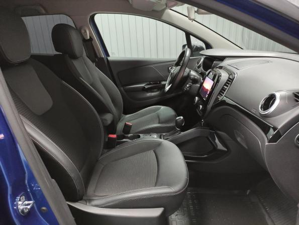Renault Kaptur I Рестайлинг с пробегом 2021 года, цена 1 757 000 рублей, 138839 км, внедорожник, Автокод Объявления