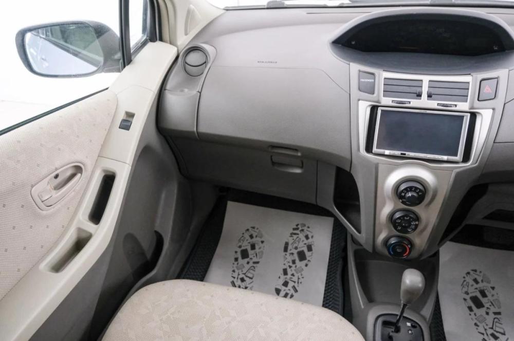 Toyota Vitz II (XP90) Красноярск  - изображение 12