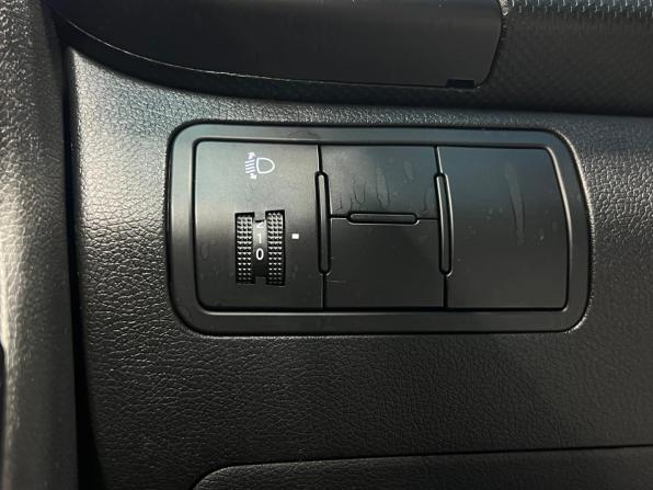 Hyundai Solaris I с пробегом 2013 года, цена 789 000 рублей, 216581 км, седан, Автокод Объявления