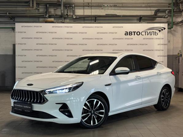 JAC J7 I с пробегом 2023 года, цена 909 000 рублей, 118000 км, хэтчбек, Автокод Объявления