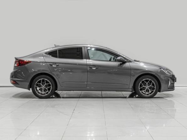 Hyundai Elantra VI (AD) Рестайлинг с пробегом 2019 года, цена 1 650 000 рублей, 140181 км, седан, Автокод Объявления