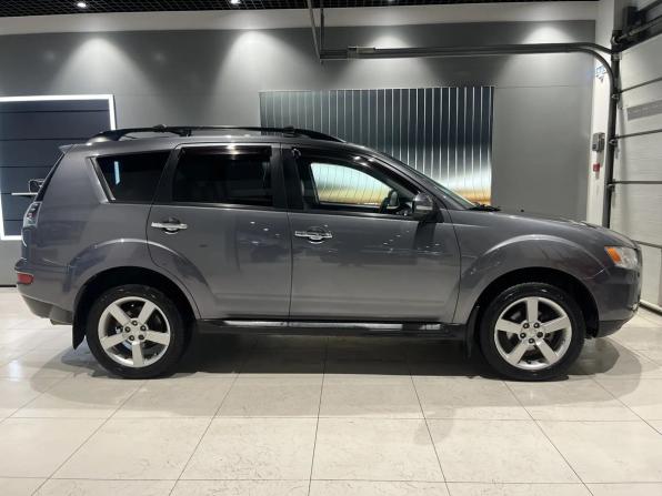 Mitsubishi Outlander II Рестайлинг с пробегом 2011 года, цена 1 330 000 рублей, 234300 км, внедорожник, Автокод Объявления