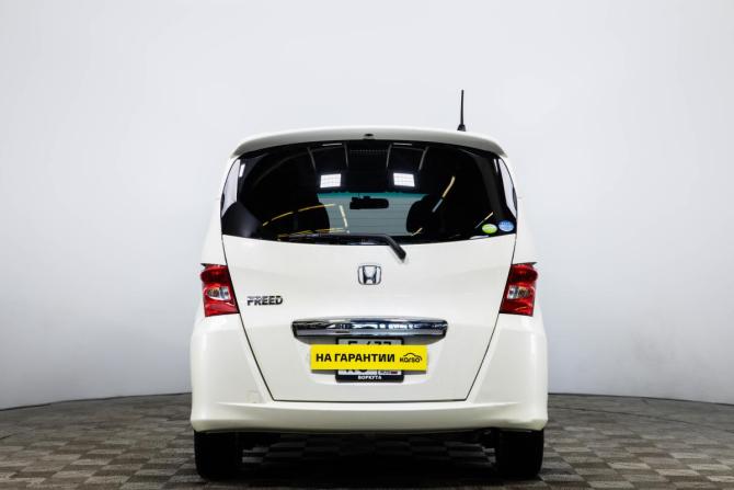 Honda Freed I с пробегом 2011 года, цена 1 229 000 рублей, 150700 км, компактвэн, Автокод Объявления