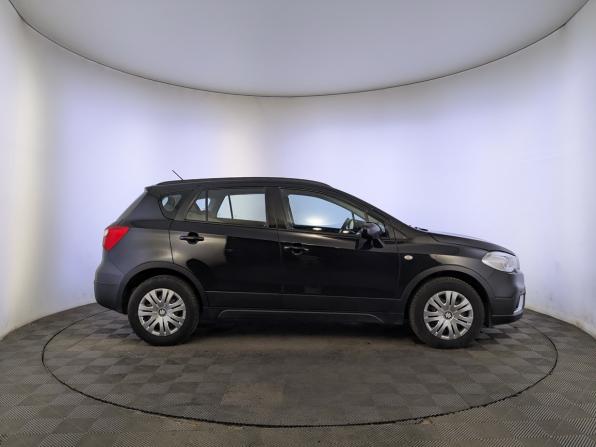 Suzuki SX4 II (S-Cross) Рестайлинг с пробегом 2018 года, цена 1 795 000 рублей, 67509 км, хэтчбек, Автокод Объявления