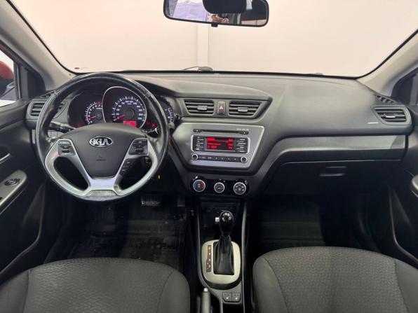 Kia Rio III Рестайлинг с пробегом 2017 года, цена 1 170 000 рублей, 89368 км, седан, Автокод Объявления