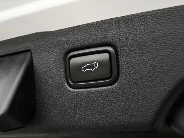 Kia Sorento III Prime Рестайлинг с пробегом 2018 года, цена 2 679 000 рублей, 193585 км, внедорожник, Автокод Объявления