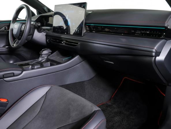 Toyota Camry IX (XV80) China Market с пробегом 2026 года, цена 4 700 000 рублей, 2519 км, седан, Автокод Объявления
