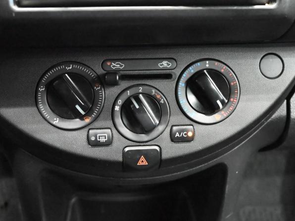 Nissan Note I с пробегом 2007 года, цена 350 000 рублей, 253498 км, хэтчбек, Автокод Объявления