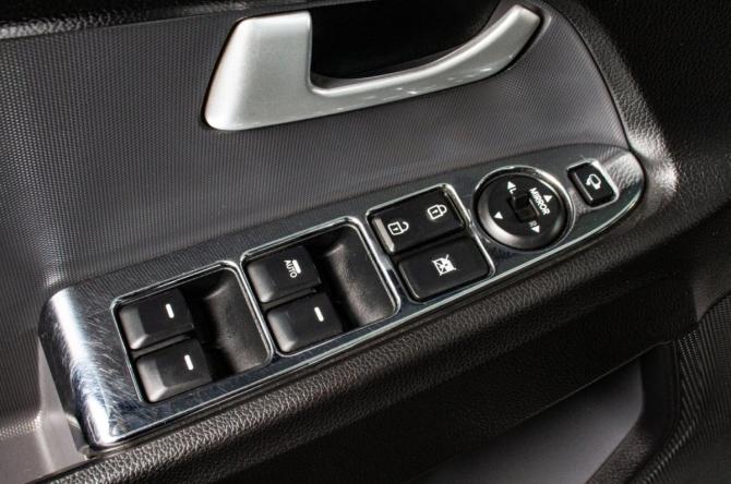Kia Sportage III с пробегом 2013 года, цена 1 699 000 рублей, 174400 км, внедорожник, Автокод Объявления