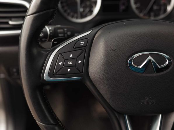 Infiniti QX30 с пробегом 2018 года, цена 1 970 000 рублей, 153100 км, внедорожник, Автокод Объявления